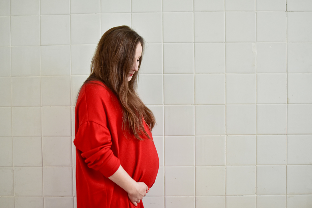 pregnant woman photographer Olga Yatsenko_04