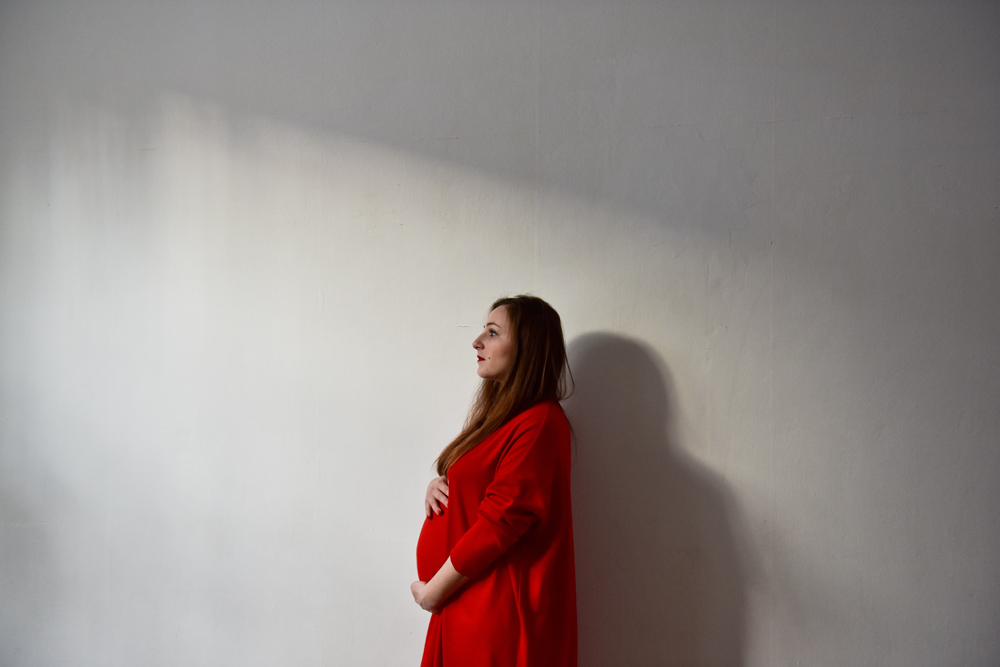 pregnant woman photographer Olga Yatsenko_09