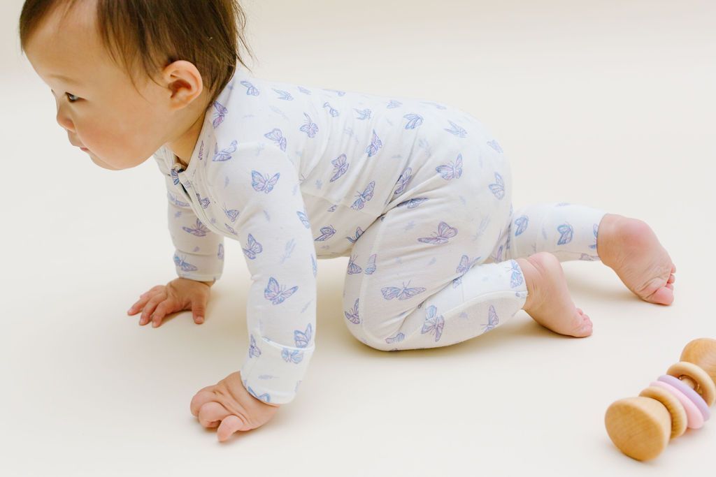 Soft_Baby_Pajama_Footie_Onesie_Rompers_Children_Sleepwear_Organic_237of506_784f7fb9-3049-40ad-bade-1dc554839b38_1512x