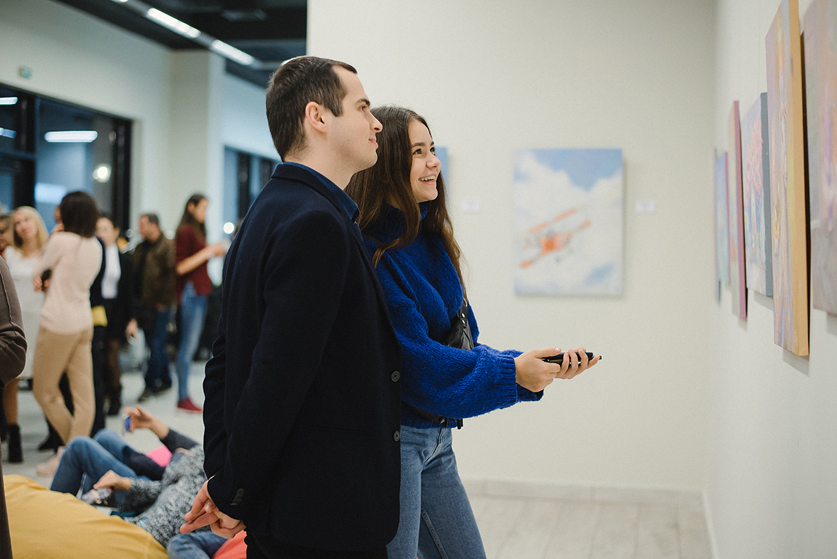 Artist_Olya_Yatsenko_exhibition_time_for_adventures_manufactura_art_gallery_2019_02