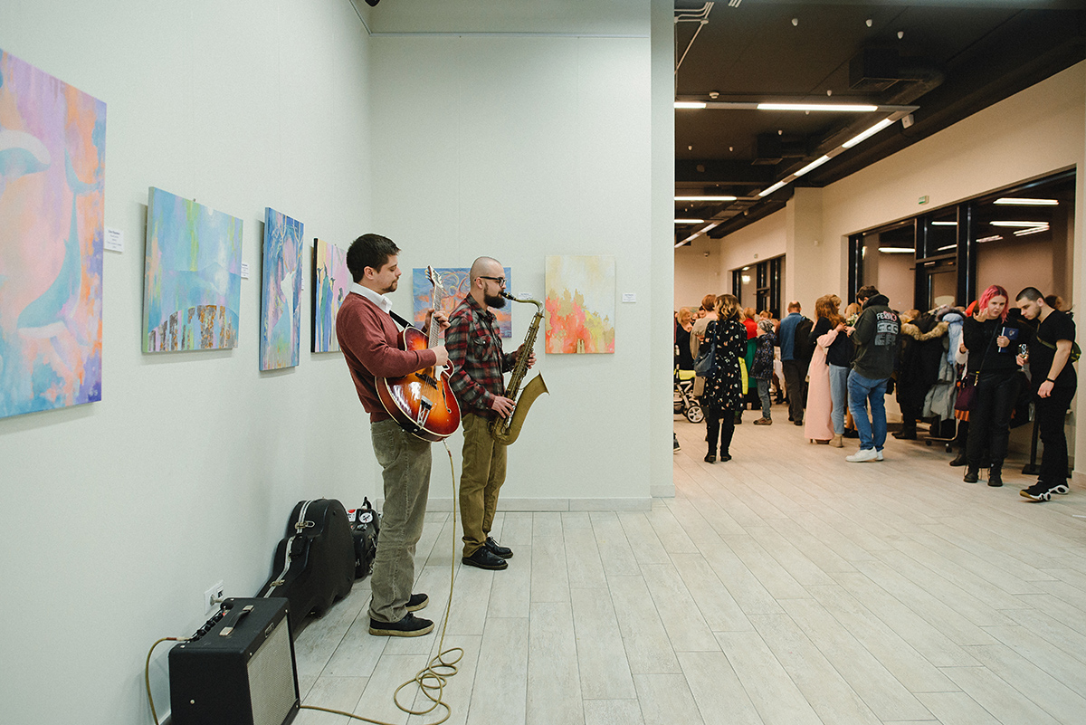 Artist_Olya_Yatsenko_exhibition_time_for_adventures_manufactura_art_gallery_2019_06